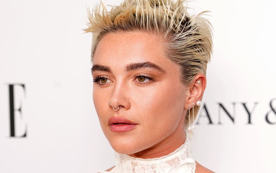 Florence Pugh hit in face by object during Comic Con event