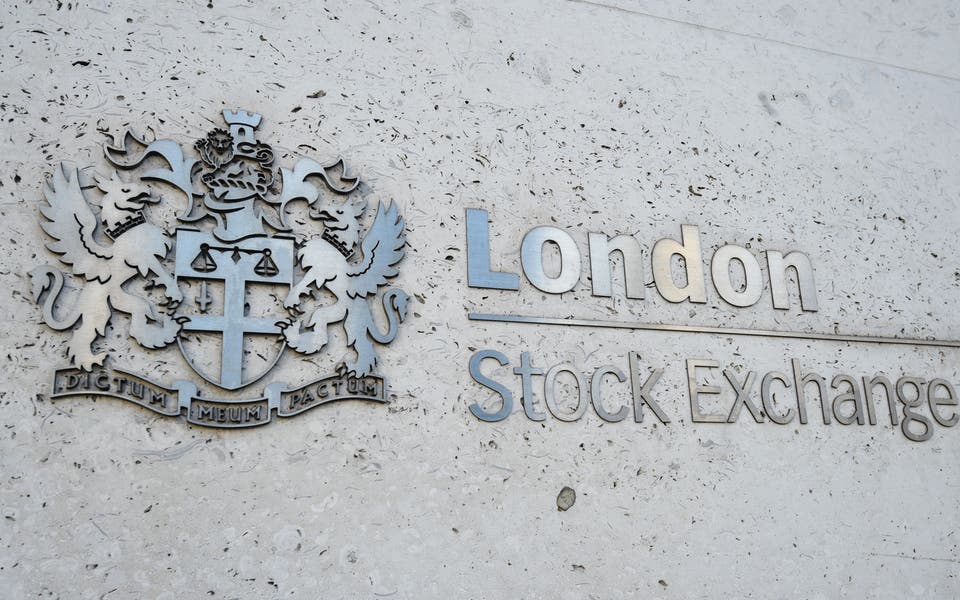 Trading halted in hundreds of firms as London Stock Exchange suffers outage