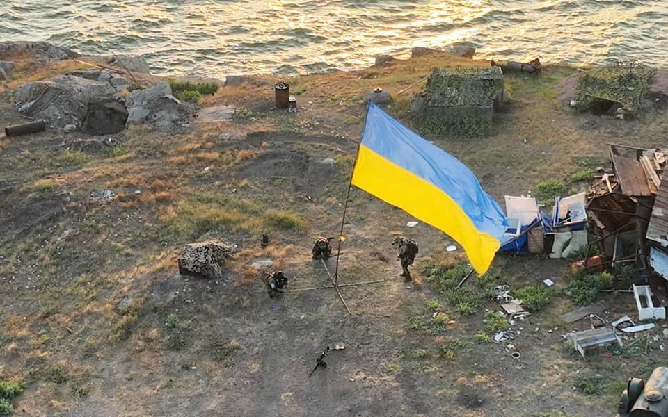 Russian Su-24 bomber aircraft 'shot down' near Snake Island in Black Sea